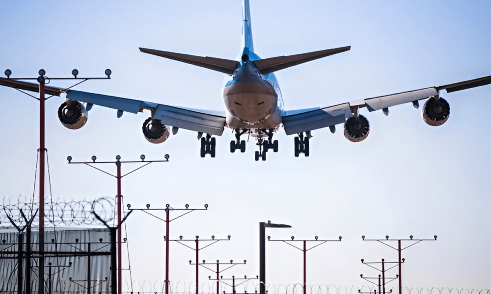 Flights from PDX to LAX
