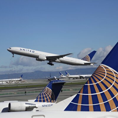 Flights from SFO to Toronto