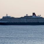 Queen mary 2, ocean liner, ocean, ship, nature, cruise ship
